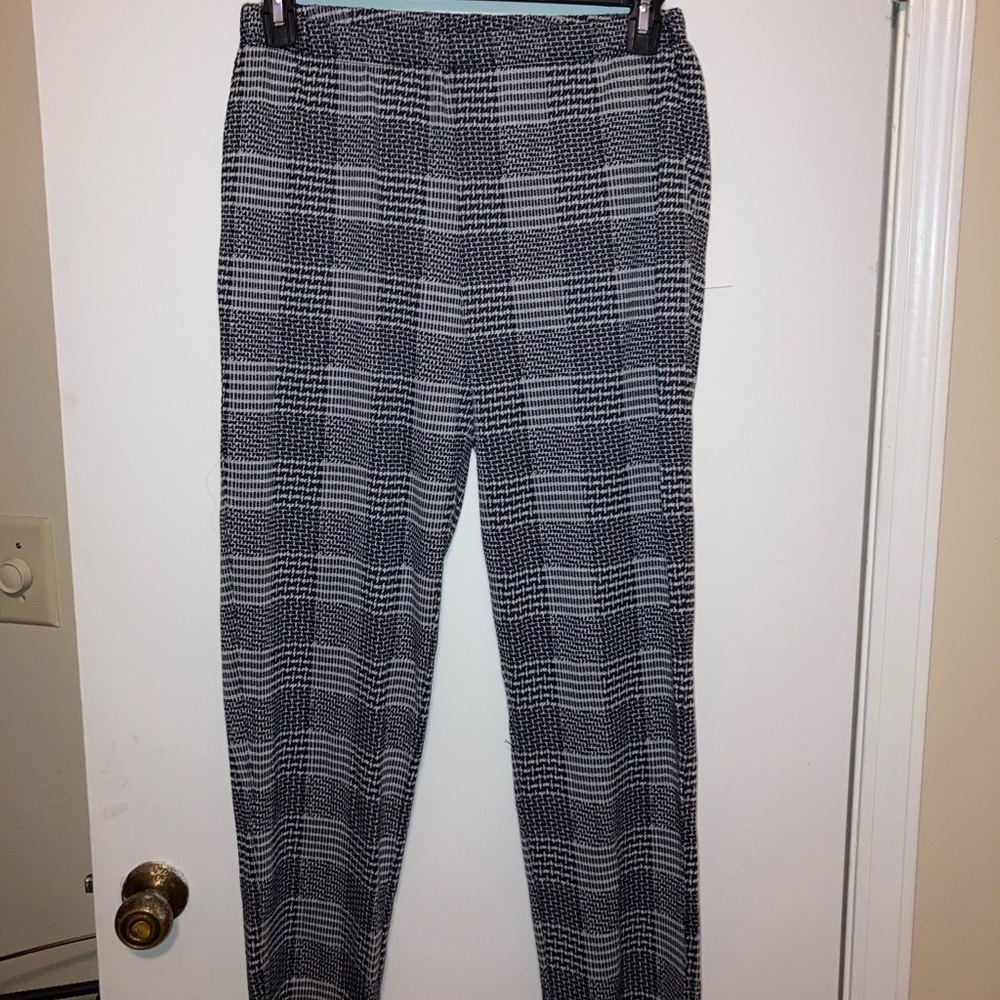 Sz SMALL black & white dress pants made by Land’s End size 6-8